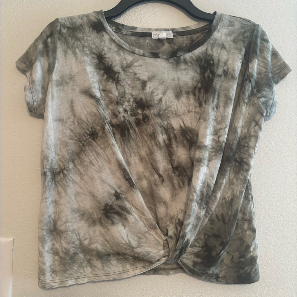 Green flowy soft tie dye top girls size XL